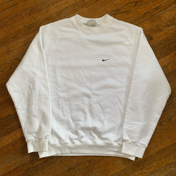 nike mini swoosh crewneck